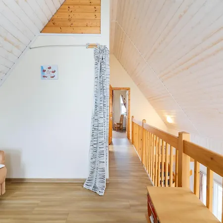 Liebevoll Eingerichtetes Апартаменты Рехлин